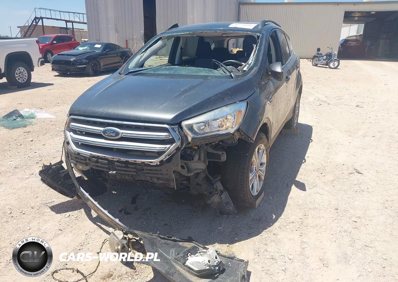 2018 Ford Escape Se VIN:1FMCU0GD7JUD38964 - 6