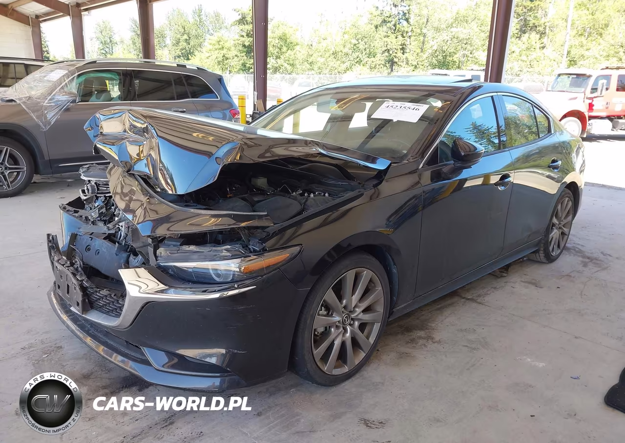2020 Mazda Mazda3 Premium Package VIN:3MZBPAEM5LM133034 - 2