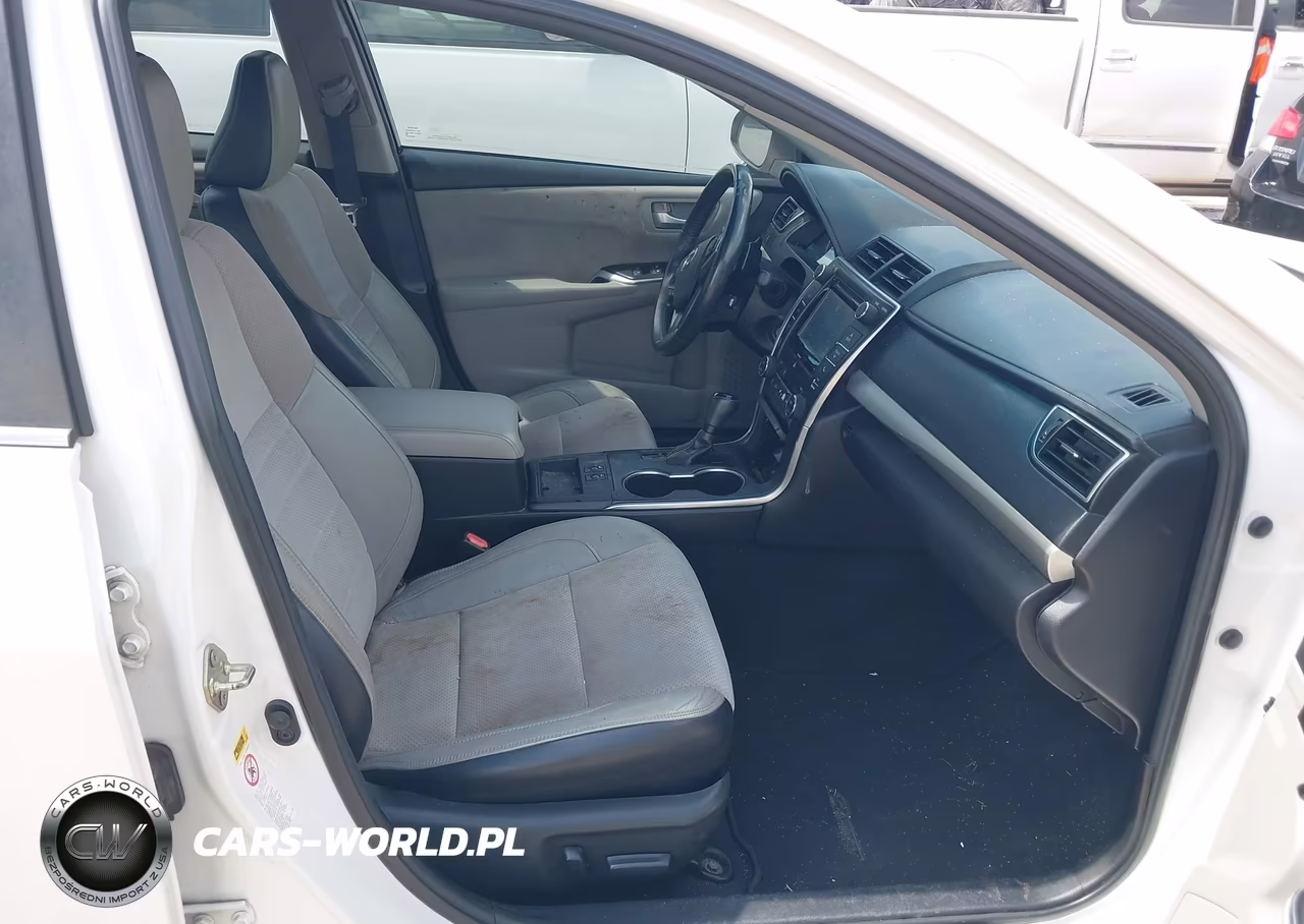 2017 Toyota Camry Xse VIN:4T1BF1FK8HU285343 - 5