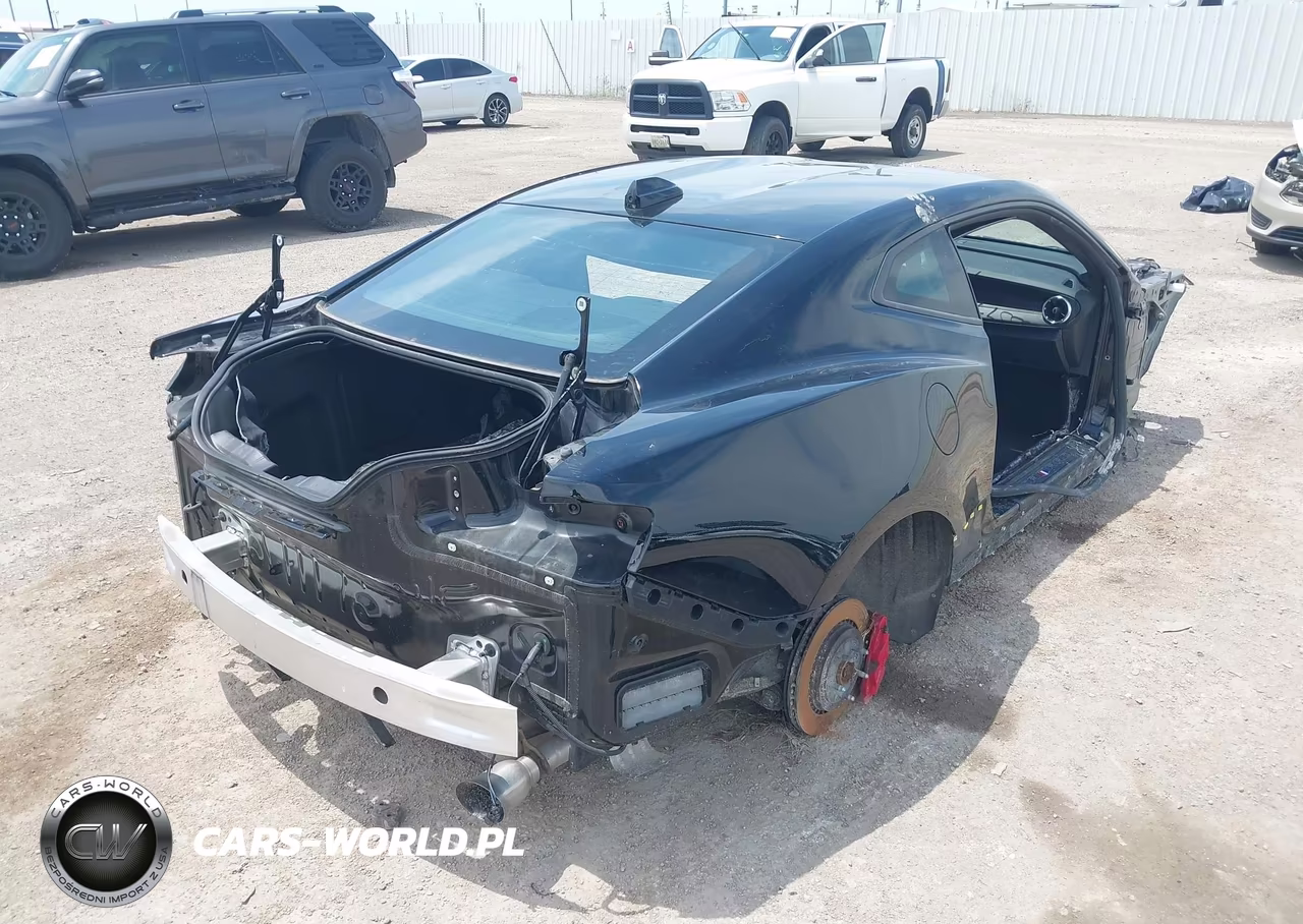 2021 Chevrolet Camaro Ss VIN:1G1FH1R79M0104817 - 4