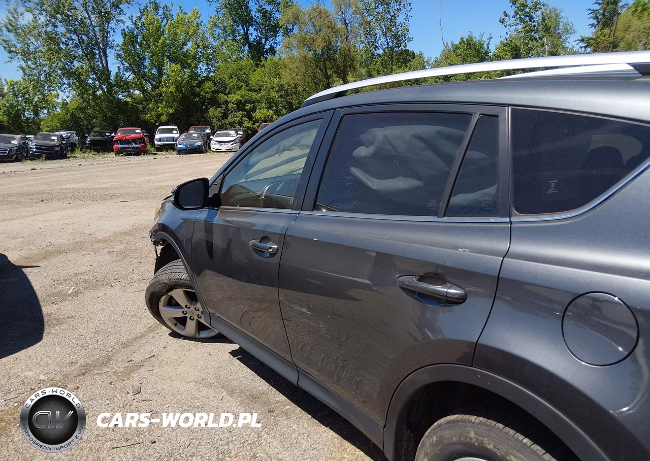 2013 Toyota Rav4 Xle VIN:JTMRFREV2DD004774 - 14