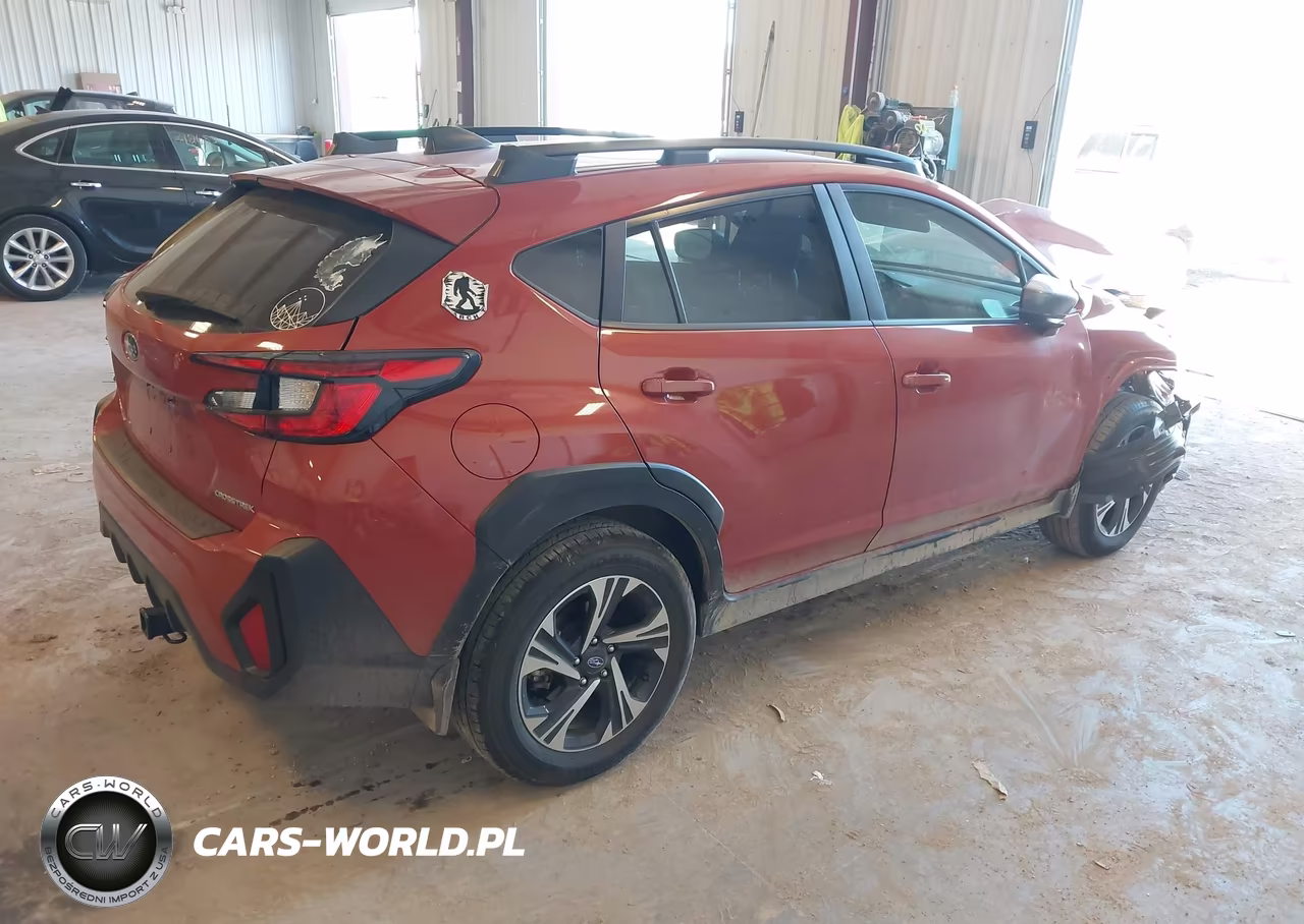 2025 Subaru Crosstrek Premium VIN:JF2GUHDC2SH213009 - 4