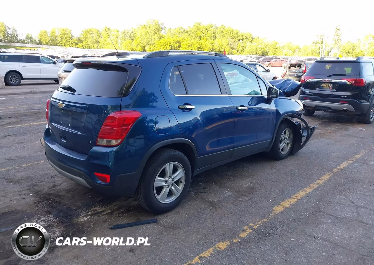 2019 Chevrolet Trax Lt VIN:3GNCJLSB1KL357131 - 4