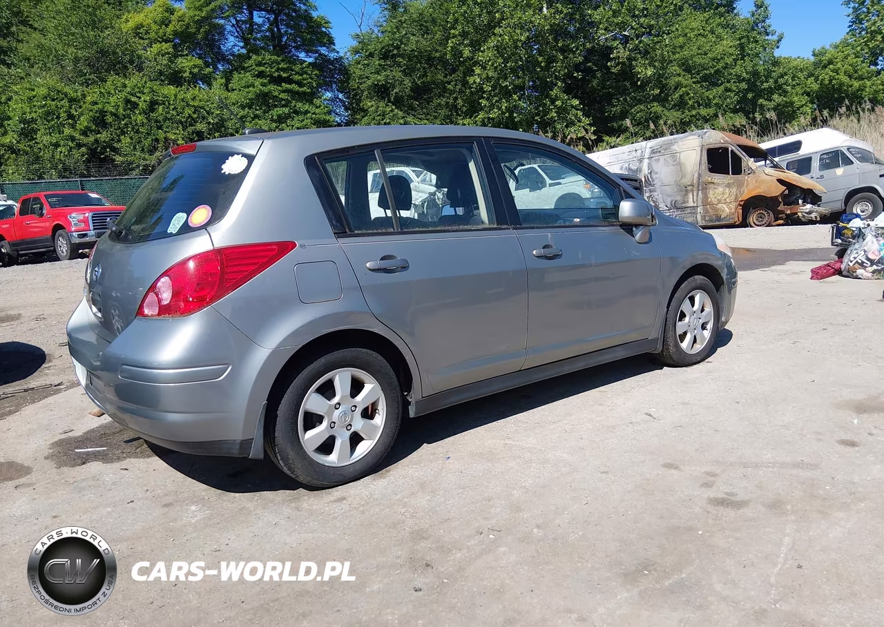 2007 Nissan Versa 1.8Sl VIN:3N1BC13E47L379551 - 4