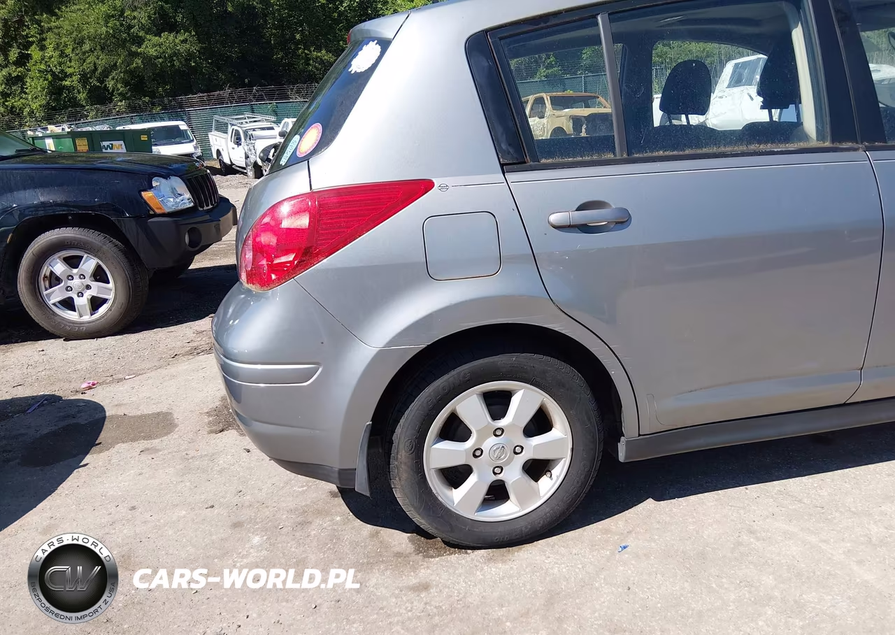 2007 Nissan Versa 1.8Sl VIN:3N1BC13E47L379551 - 6