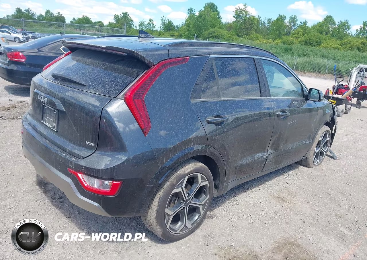 2024 Kia Niro Ex Touring VIN:KNDCR3LE7R5175325 - 4