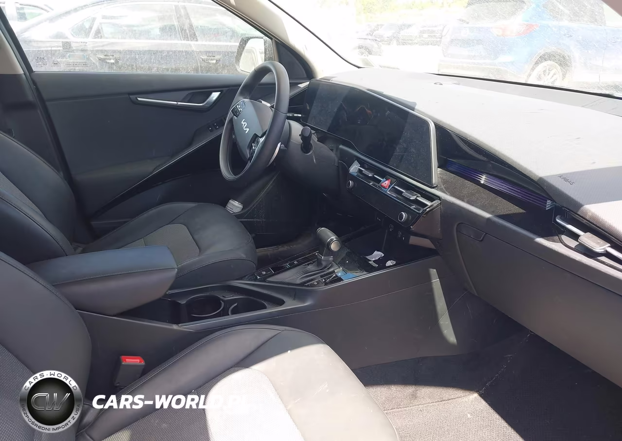 2024 Kia Niro Ex Touring VIN:KNDCR3LE7R5175325 - 5