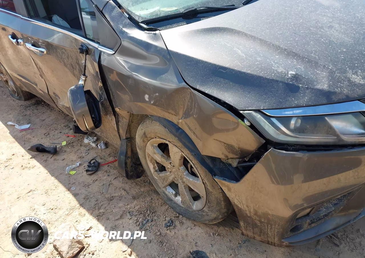 2018 Honda Odyssey Ex-L VIN:5FNRL6H78JB063708 - 6