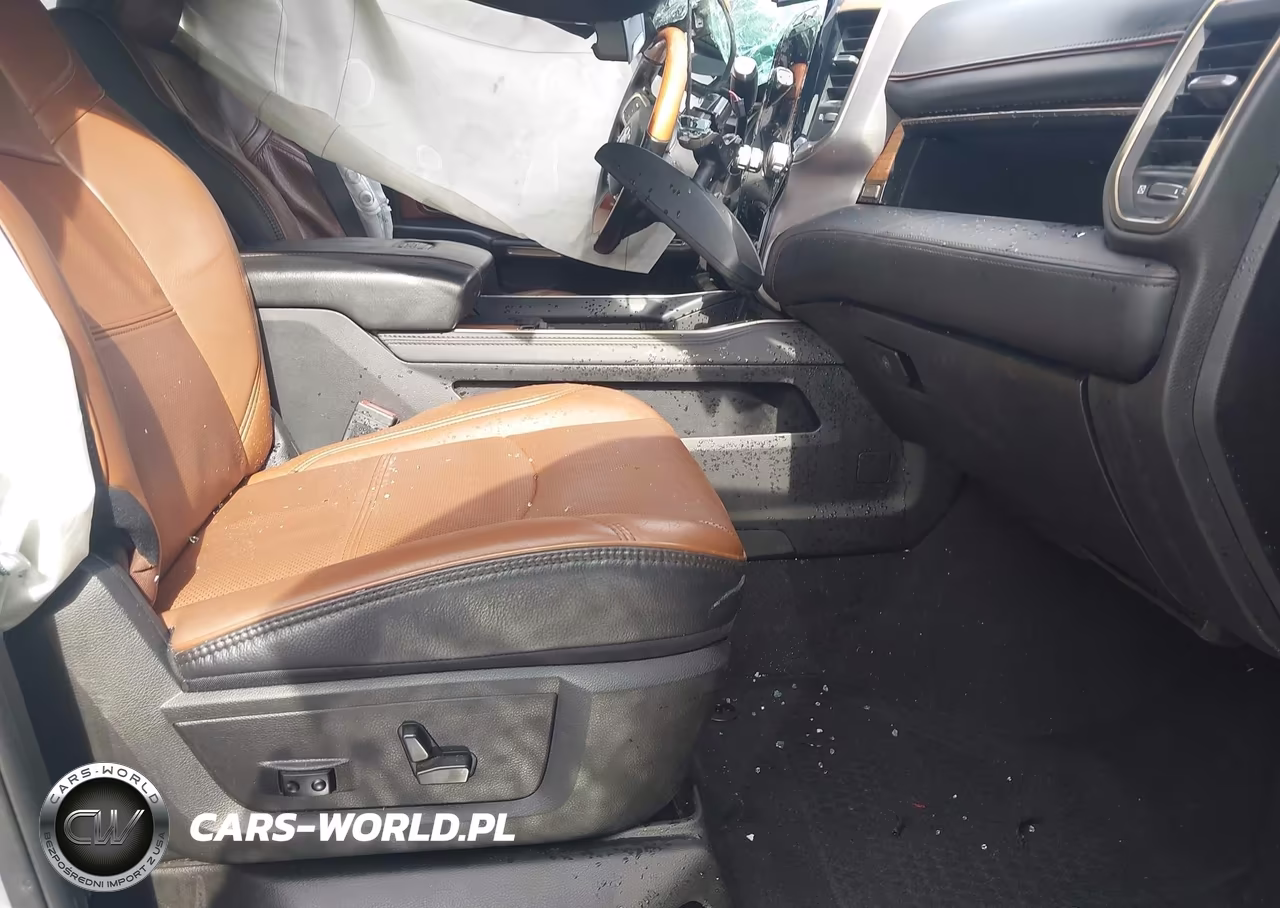 2021 Ram 2500 Limited Longhorn 4X4 6'4 Box VIN:3C6UR5GLXMG624045 - 5