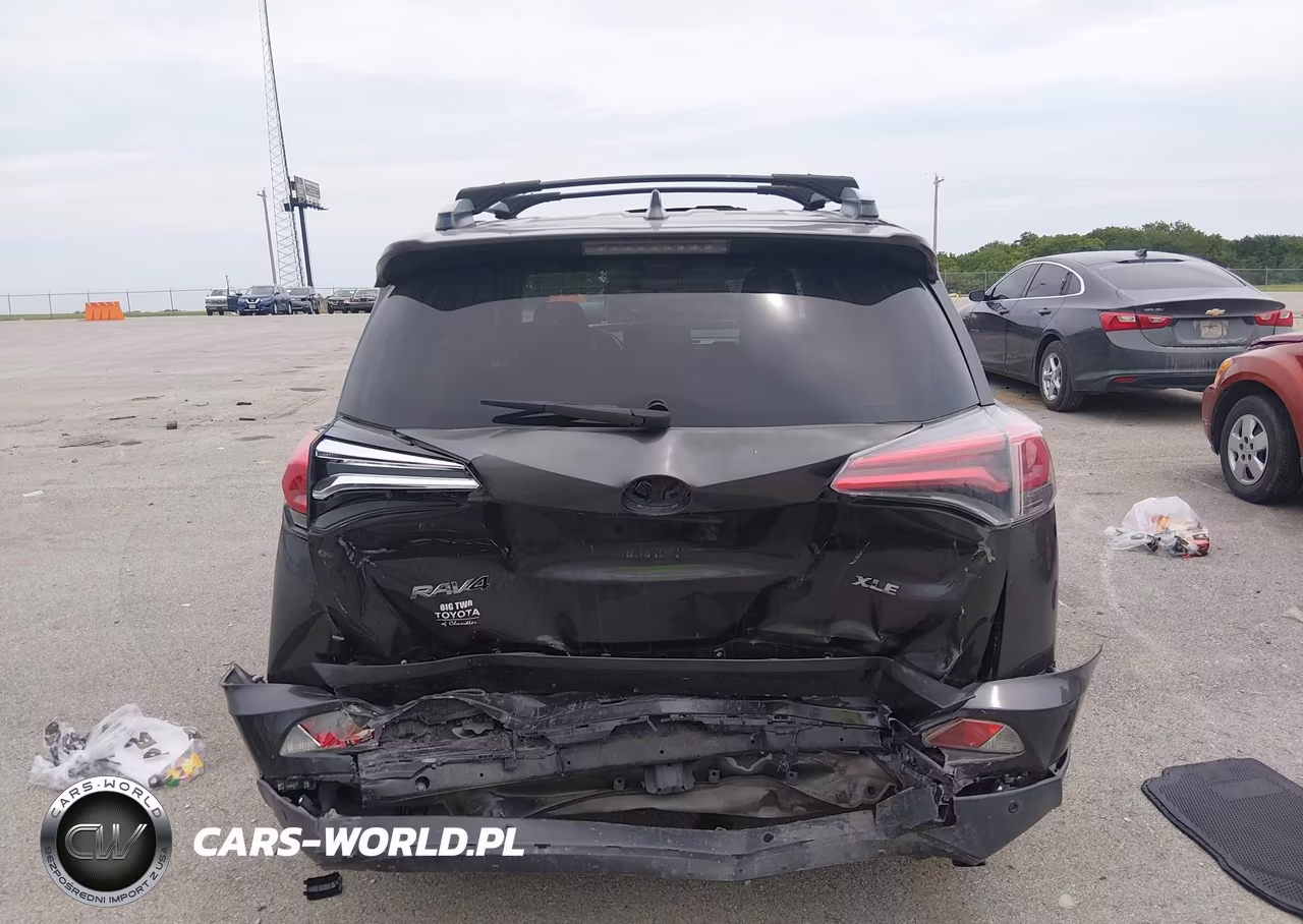2017 Toyota Rav4 Xle VIN:JTMWFREV3HJ124755 - 17
