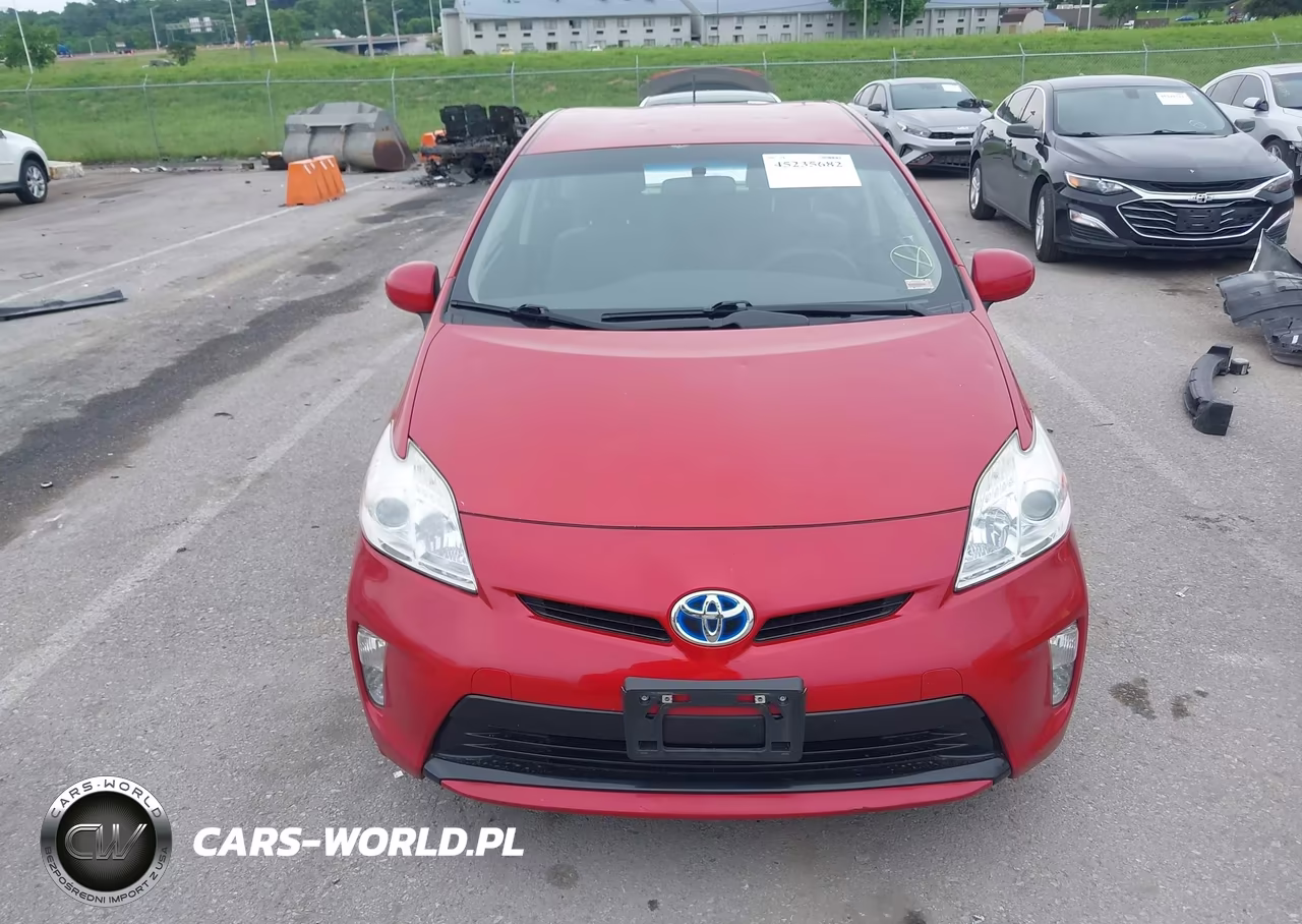 2015 Toyota Prius Two VIN:JTDKN3DUXF1909388 - 12