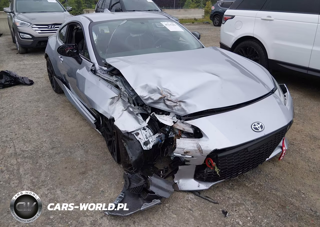 2025 Toyota Gr86 Premium VIN:JF1ZNBE16S9760637 - 6