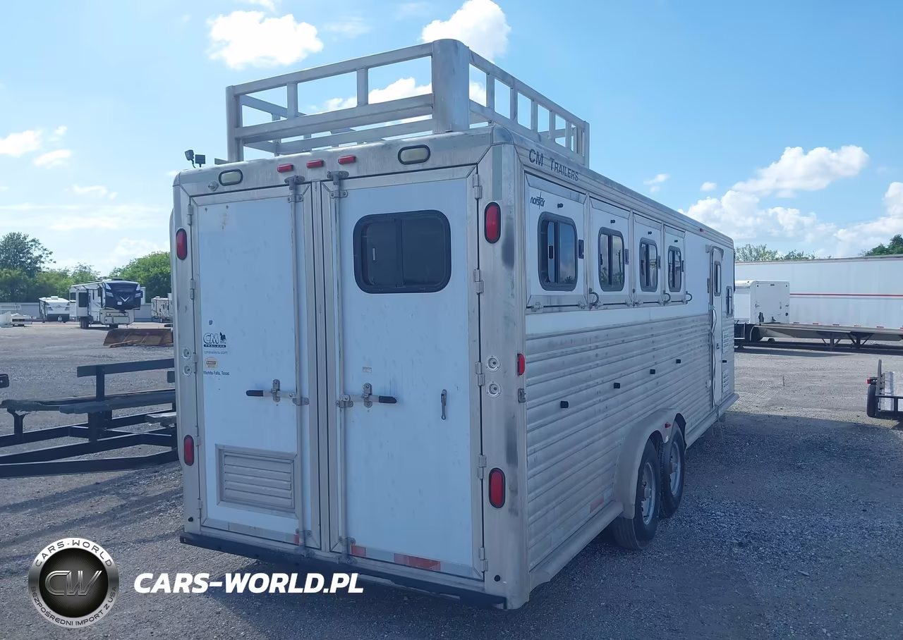2003 Contract Manufacturing Cm Horse Trailer VIN:49THG242531059411 - 4