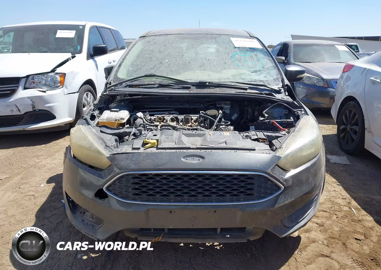 2016 Ford Focus Se VIN:1FADP3K27GL204998 - 6