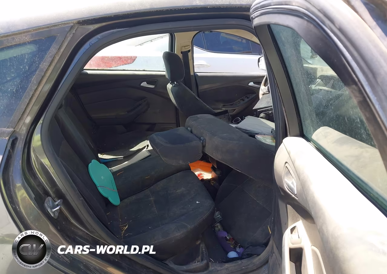 2016 Ford Focus Se VIN:1FADP3K27GL204998 - 8
