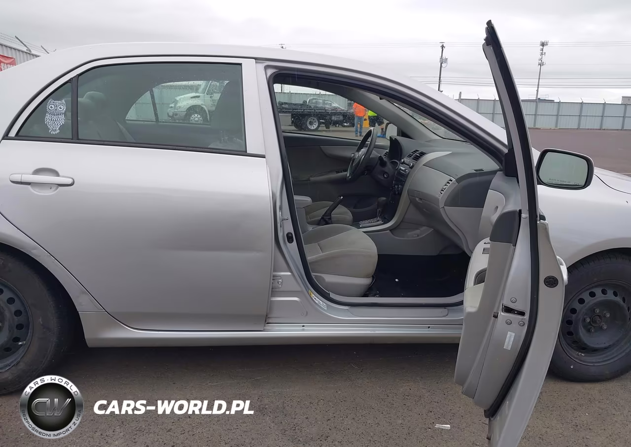 2010 Toyota Corolla Le VIN:1NXBU4EE4AZ186754 - 5