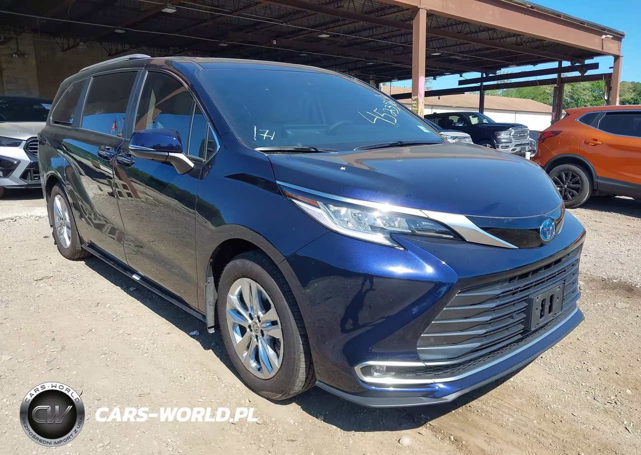 2025 Toyota Sienna Limited