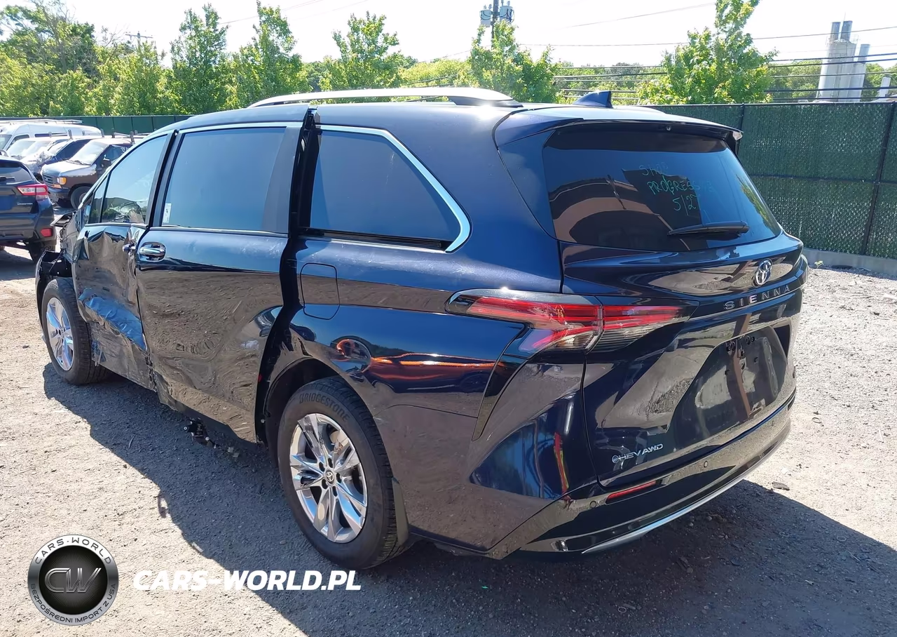 2025 Toyota Sienna Limited VIN:5TDZSKFC2SS163554 - 3