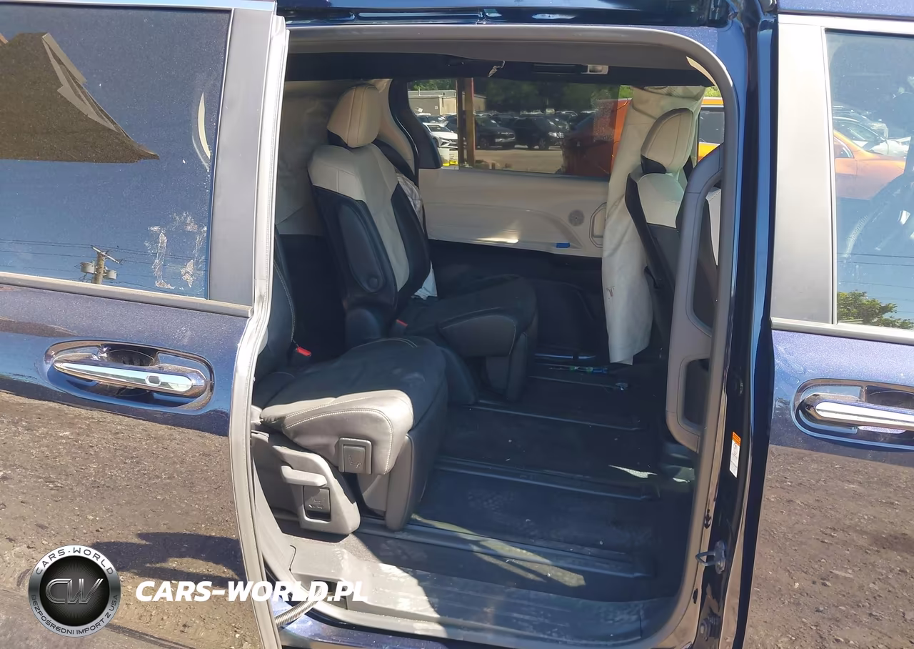 2025 Toyota Sienna Limited VIN:5TDZSKFC2SS163554 - 8
