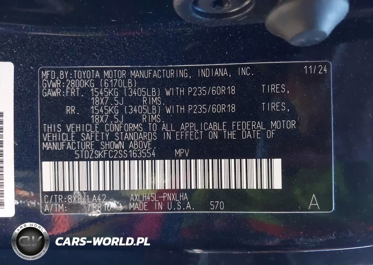 2025 Toyota Sienna Limited VIN:5TDZSKFC2SS163554 - 9