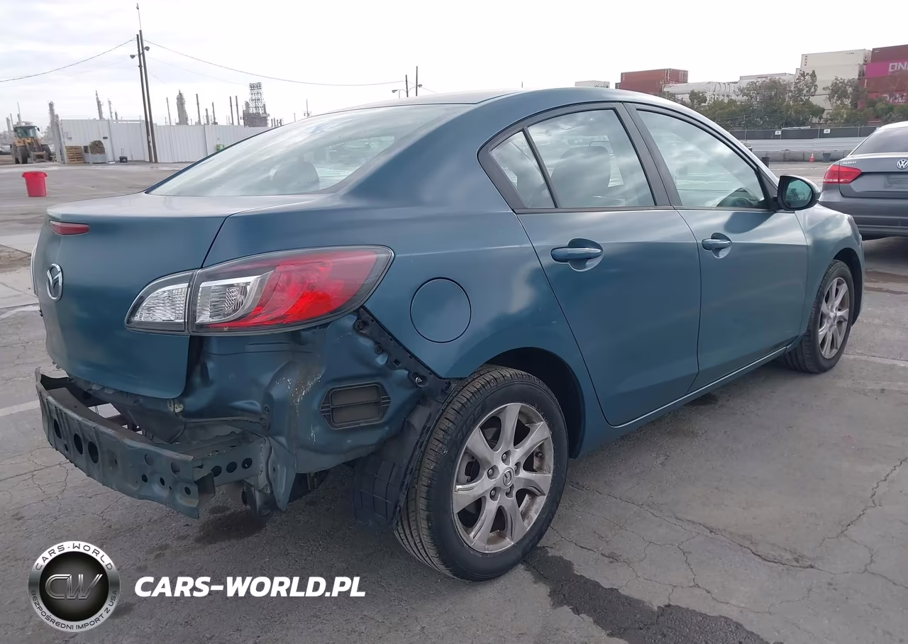 2010 Mazda Mazda3 I Touring VIN:JM1BL1SG8A1338533 - 4