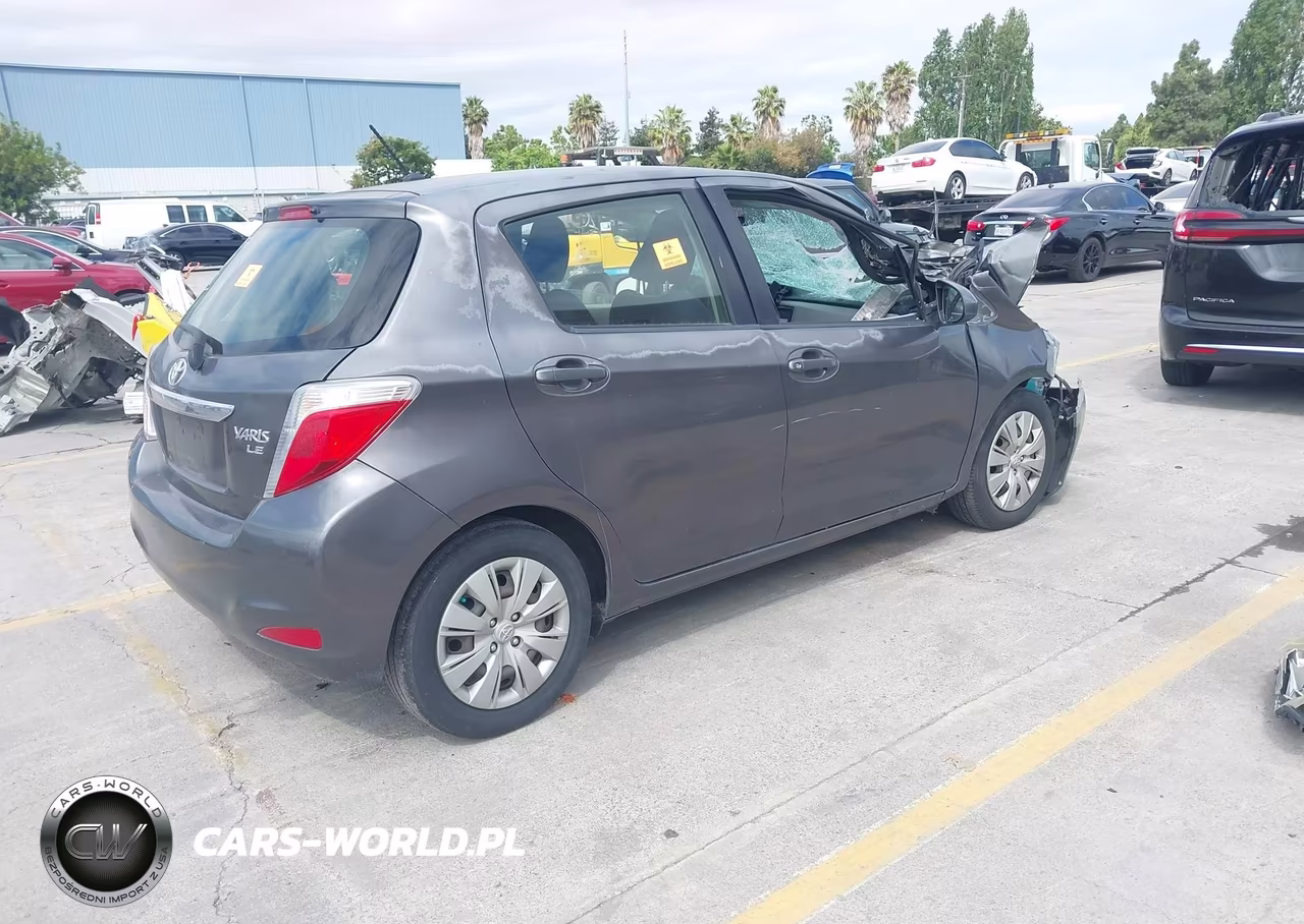 2013 Toyota Yaris Le VIN:JTDKTUD3XDD553202 - 4