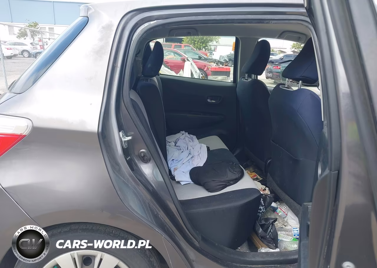 2013 Toyota Yaris Le VIN:JTDKTUD3XDD553202 - 8