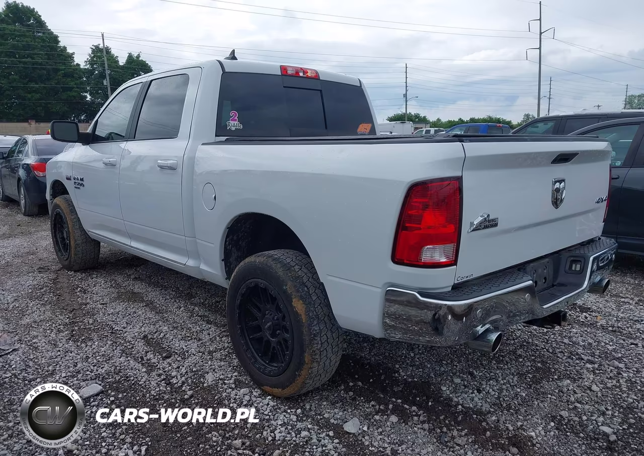 2019 Ram 1500 Classic Big Horn 4X4 5'7 Box VIN:1C6RR7LT1KS534716 - 3