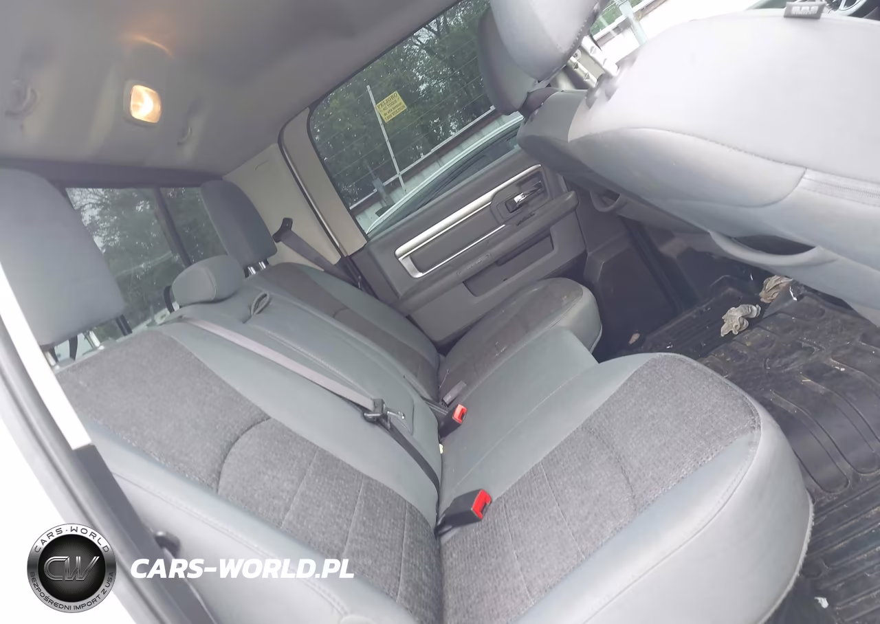 2019 Ram 1500 Classic Big Horn 4X4 5'7 Box VIN:1C6RR7LT1KS534716 - 8