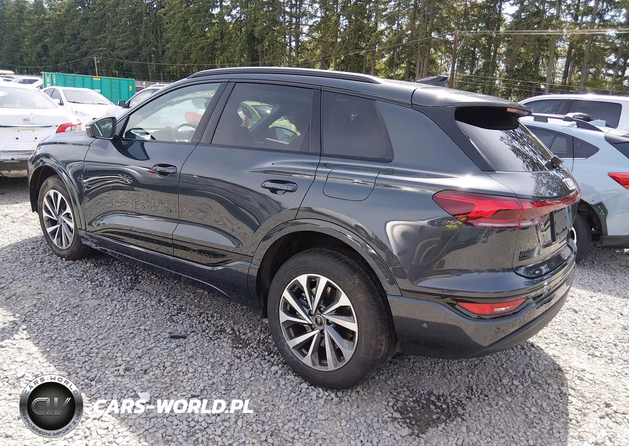 2025 Audi Q6 E-Tron Premium Plus Quattro VIN:WA124BGF3SA042169 - 3
