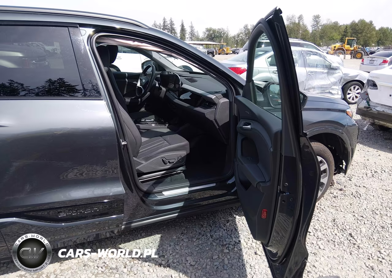 2025 Audi Q6 E-Tron Premium Plus Quattro VIN:WA124BGF3SA042169 - 5