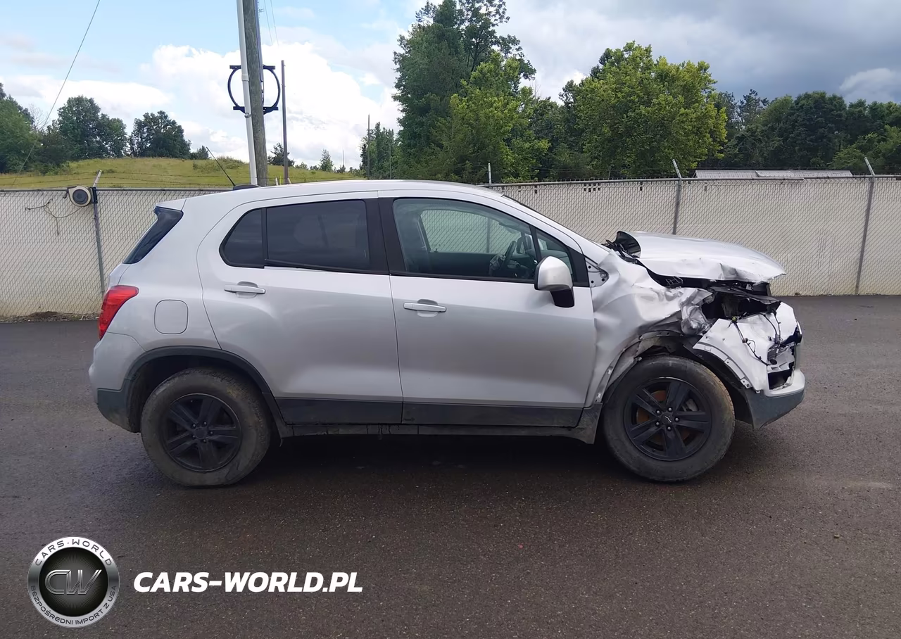 2019 Chevrolet Trax Ls VIN:3GNCJNSB9KL278303 - 13