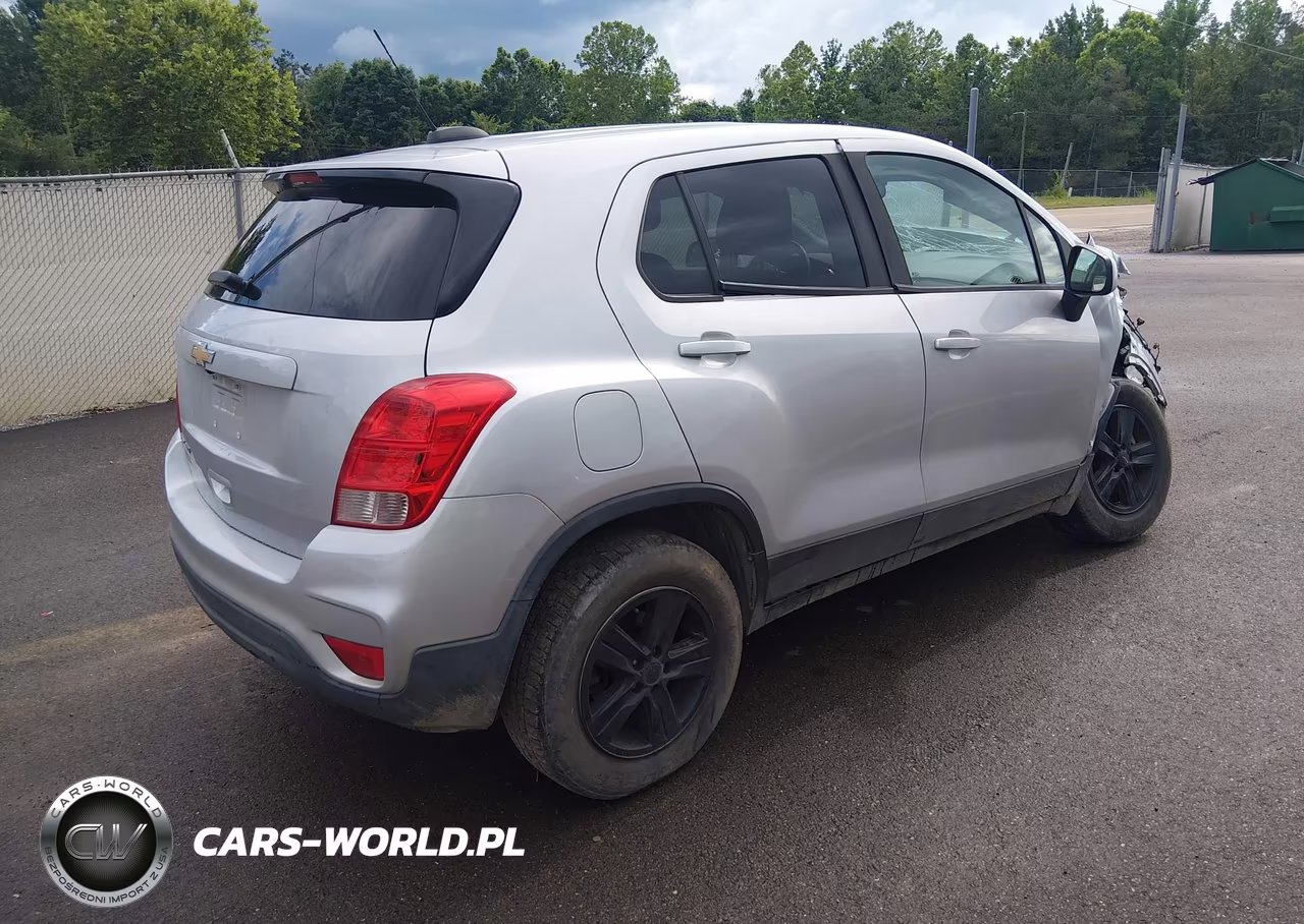 2019 Chevrolet Trax Ls VIN:3GNCJNSB9KL278303 - 4