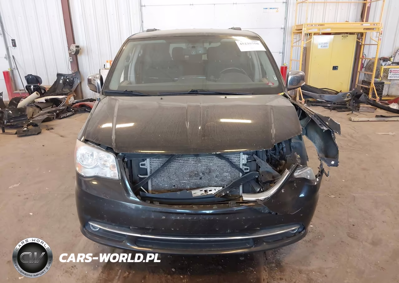 2014 Chrysler Town & Country Touring-L 30Th Anniversary VIN:2C4RC1CG1ER470578 - 12