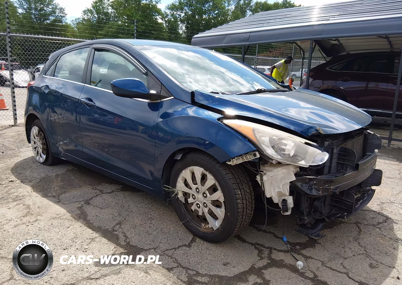 2016 Hyundai Elantra Gt – zdjęcie 1 z 17