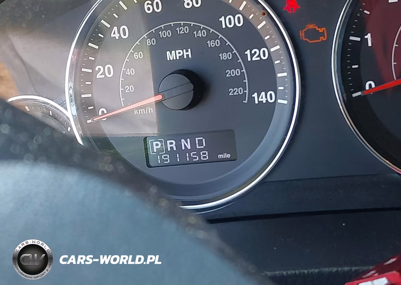 2010 Jeep Grand Cherokee Laredo VIN:1J4PR4GK1AC149238 - 15