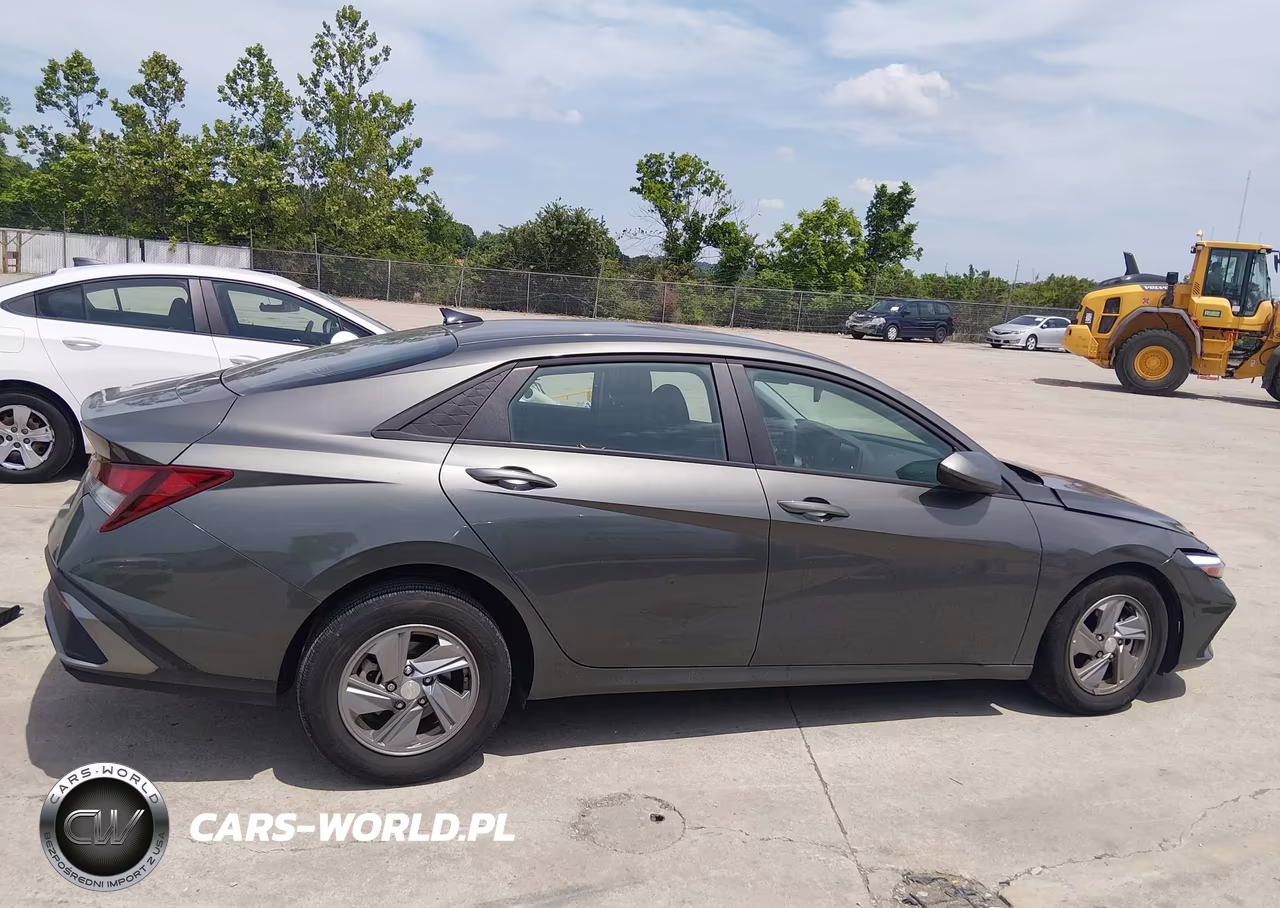 2025 Hyundai Elantra Se VIN:KMHLL4DG6SU867204 - 13
