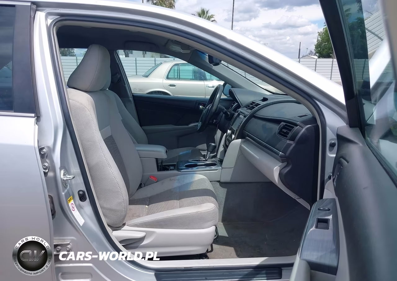 2014 Toyota Camry Hybrid Xle VIN:4T1BD1FKXEU120556 - 5