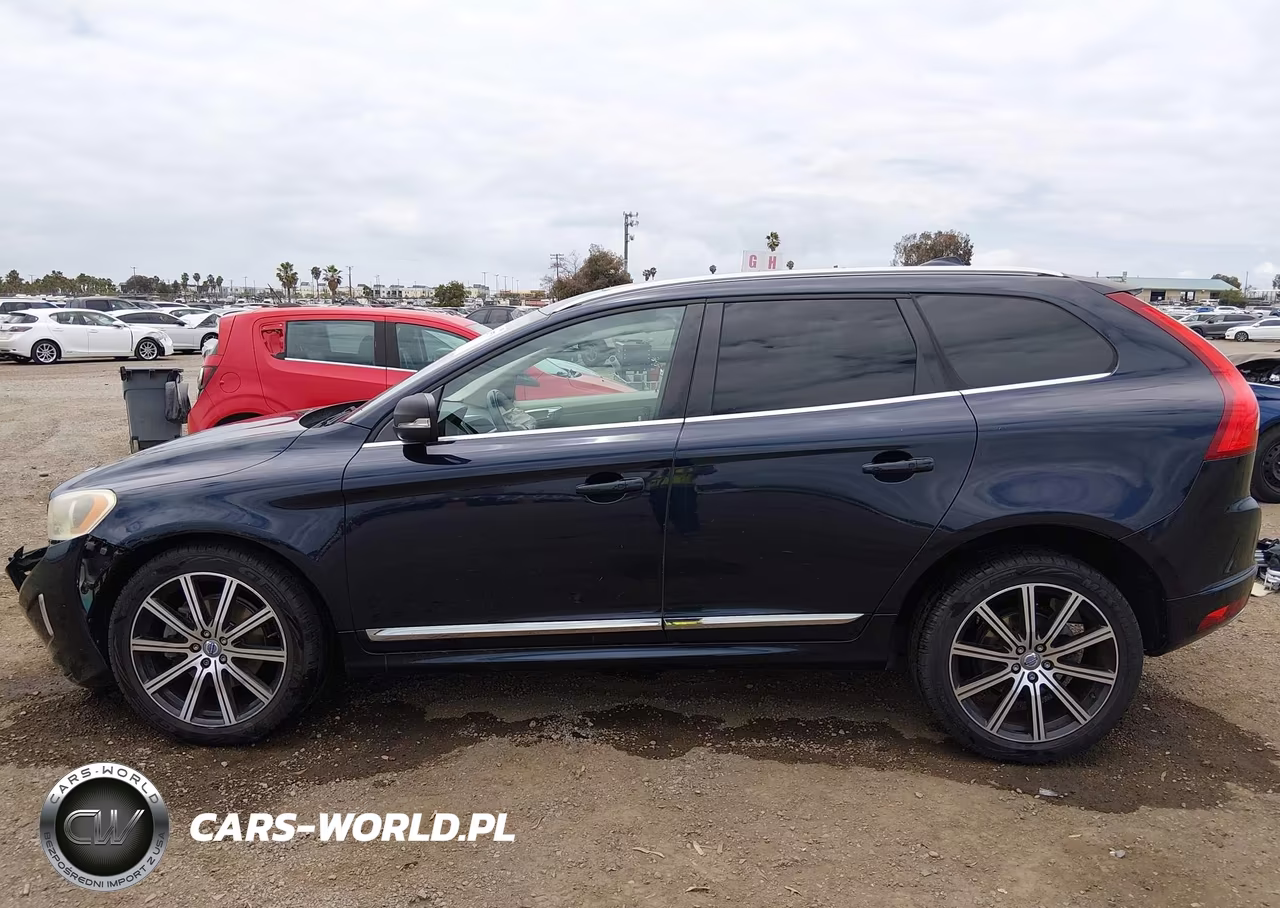 2016 Volvo Xc60 T5 Drive-E Premier VIN:YV440MDK8G2823565 - 14