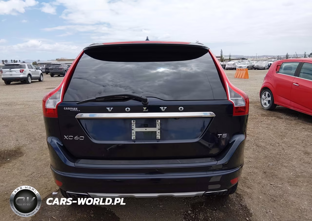 2016 Volvo Xc60 T5 Drive-E Premier VIN:YV440MDK8G2823565 - 16