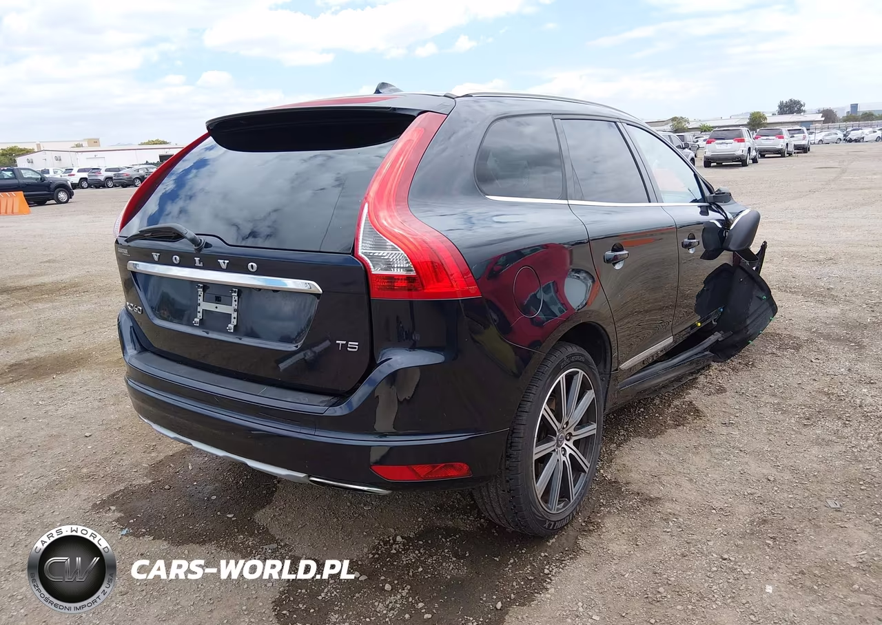 2016 Volvo Xc60 T5 Drive-E Premier VIN:YV440MDK8G2823565 - 4