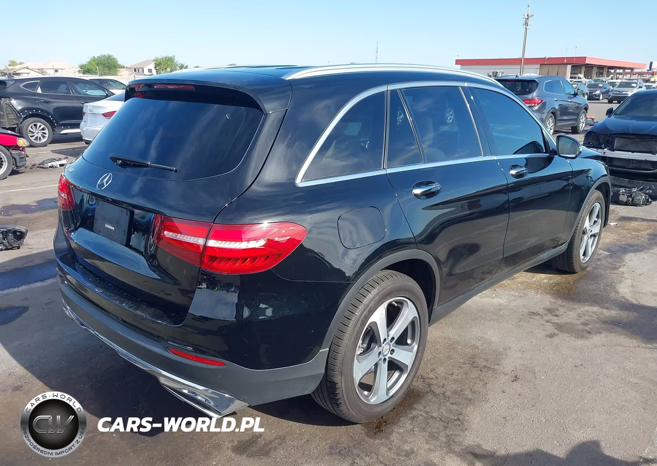 2017 Mercedes-Benz Glc 300 VIN:WDC0G4JB7HF140455 - 4