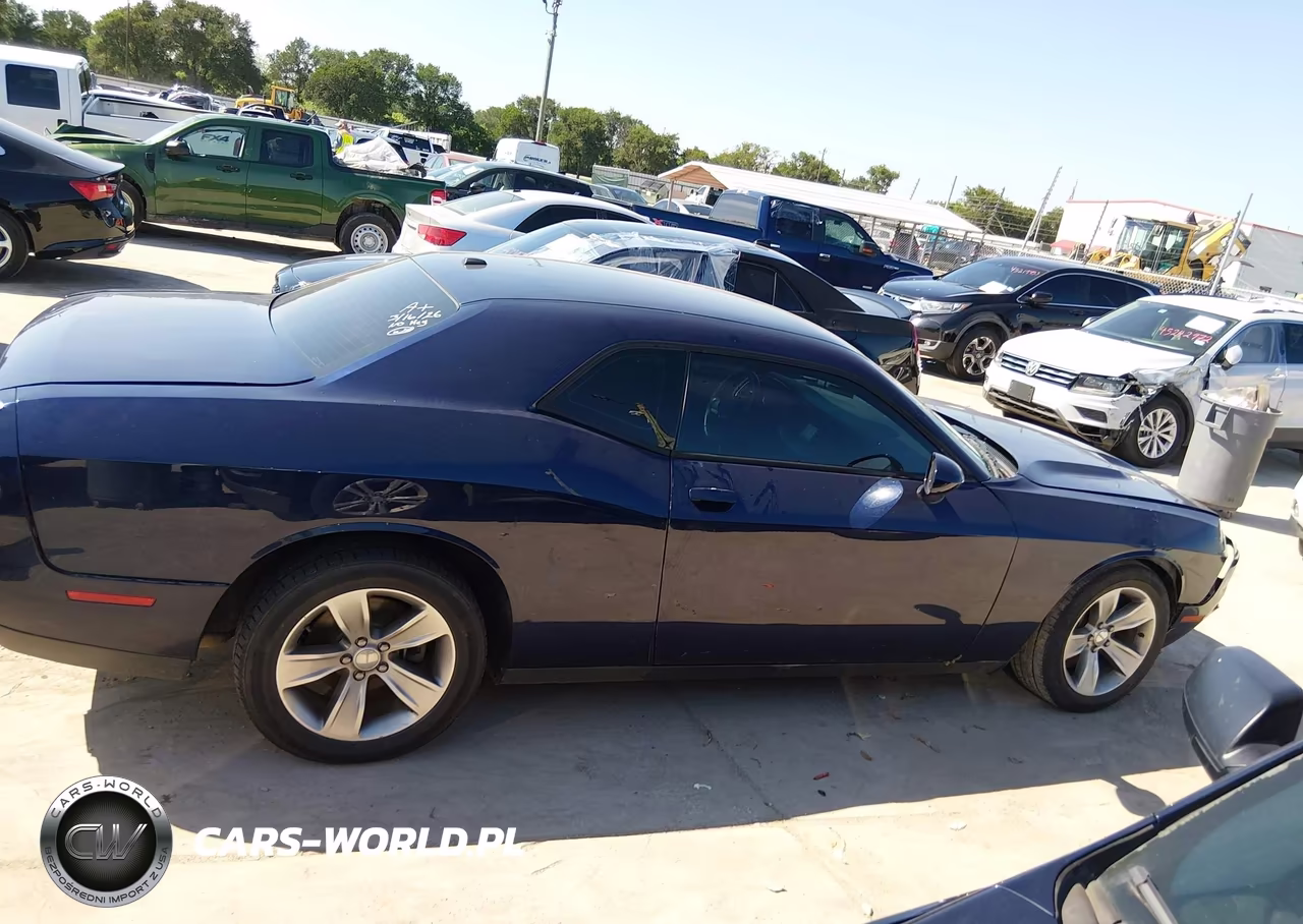 2015 Dodge Challenger Sxt VIN:2C3CDZAGXFH816661 - 13