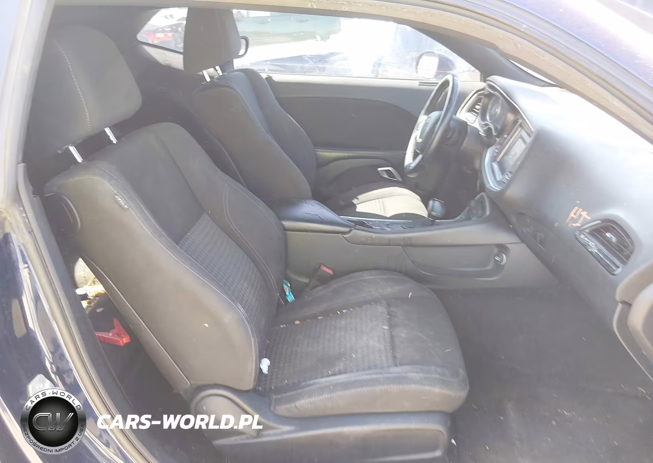 2015 Dodge Challenger Sxt VIN:2C3CDZAGXFH816661 - 5