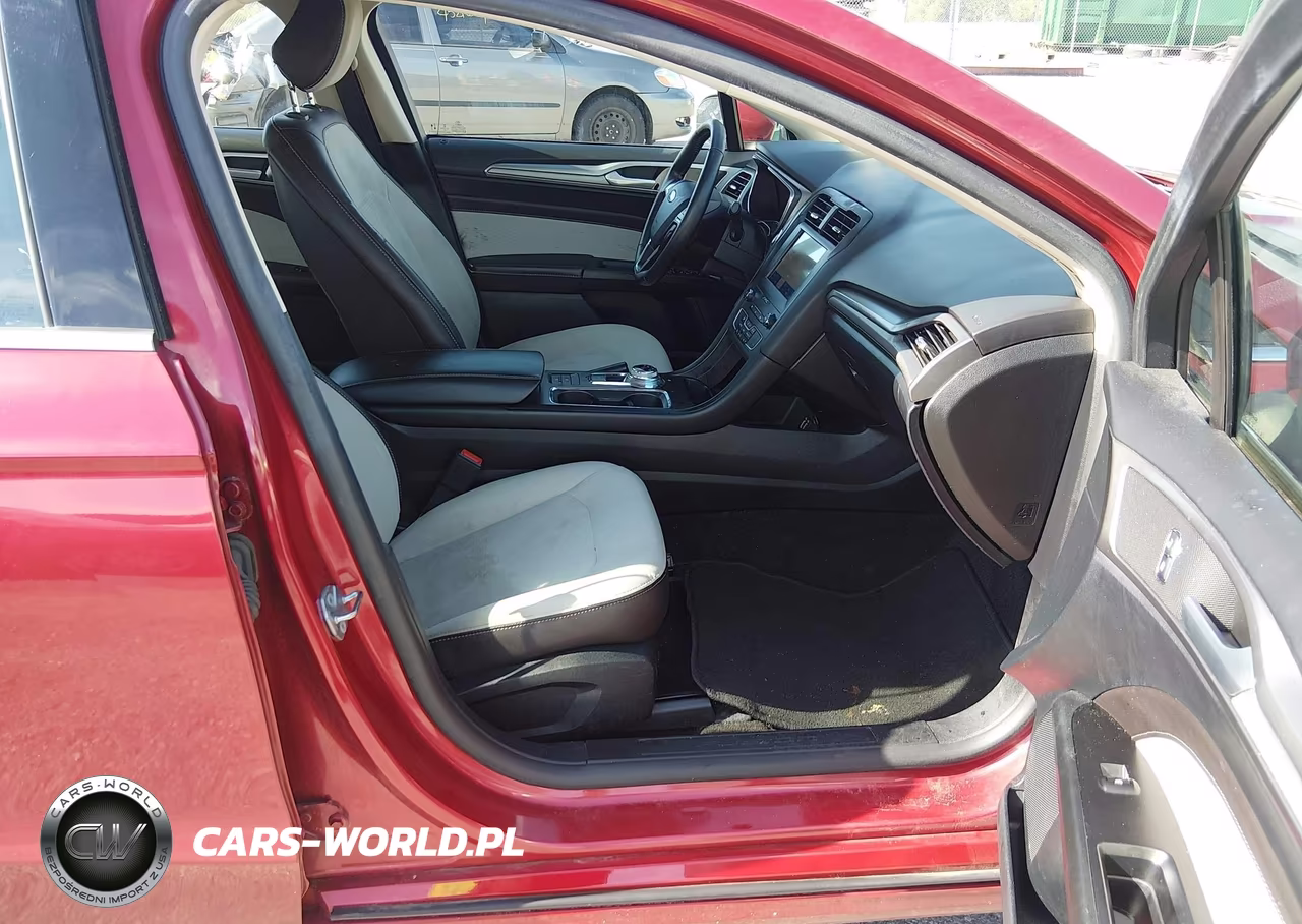 2020 Ford Fusion Se VIN:3FA6P0HD3LR248329 - 5