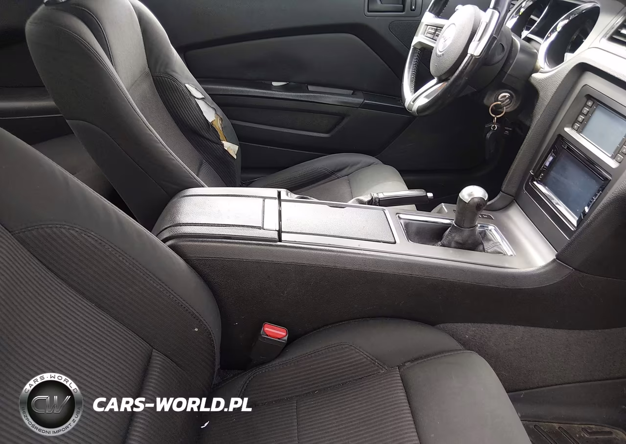 2014 Ford Mustang V6 VIN:1ZVBP8AMXE5276276 - 5