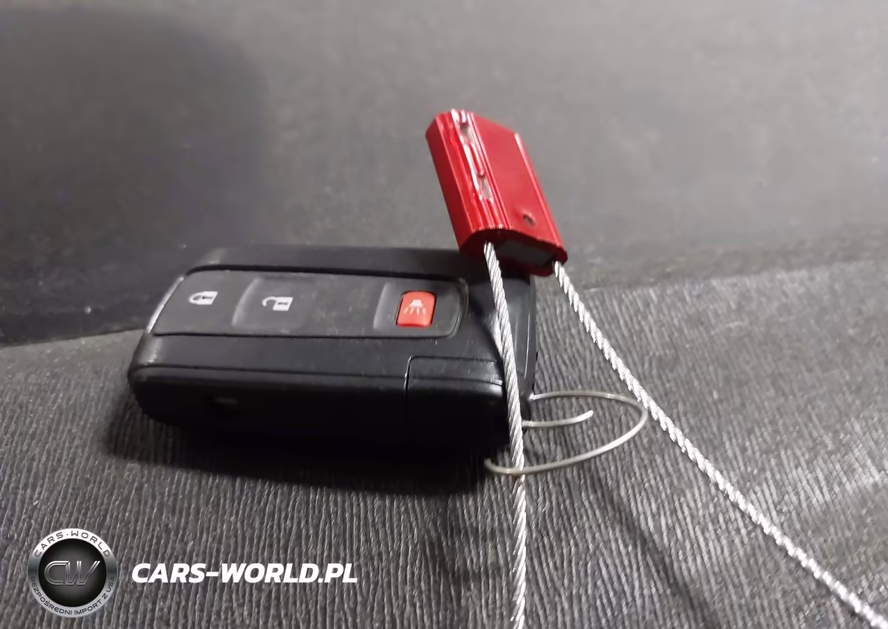 2007 Toyota Prius VIN:JTDKB20UX77678063 - 11