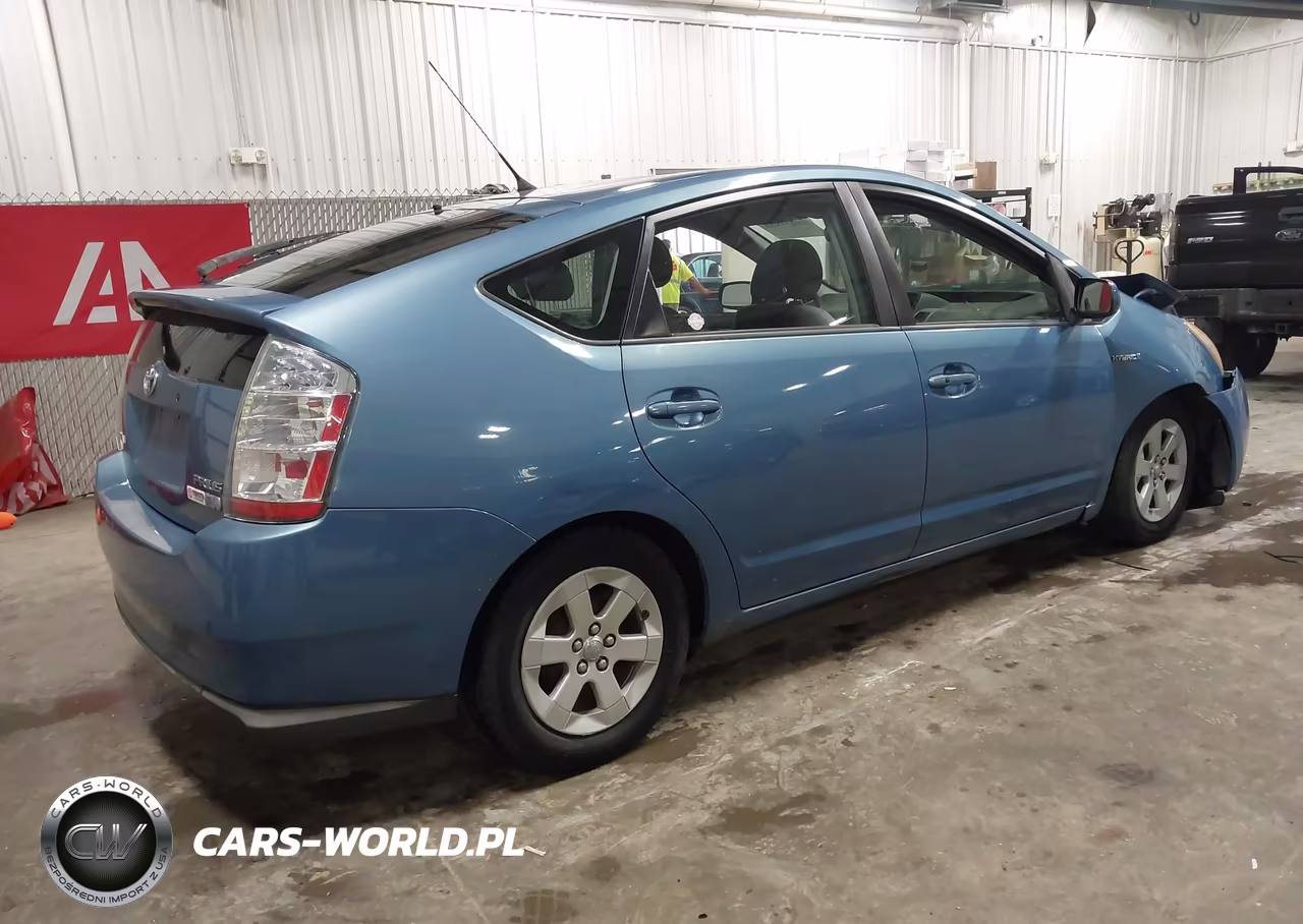2007 Toyota Prius VIN:JTDKB20UX77678063 - 4