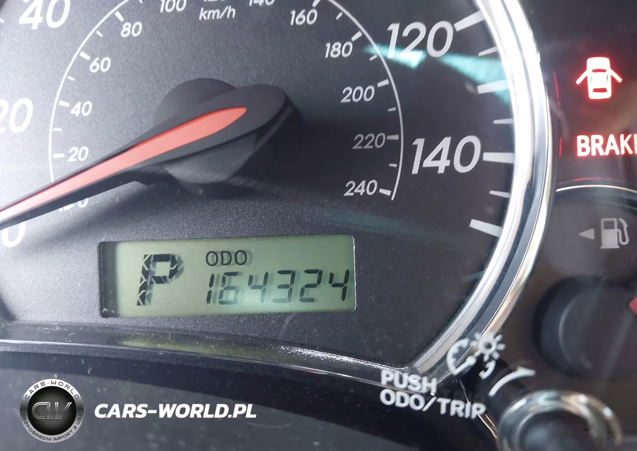 2013 Toyota Corolla S Special Edition VIN:2T1BU4EE8DC077820 - 15