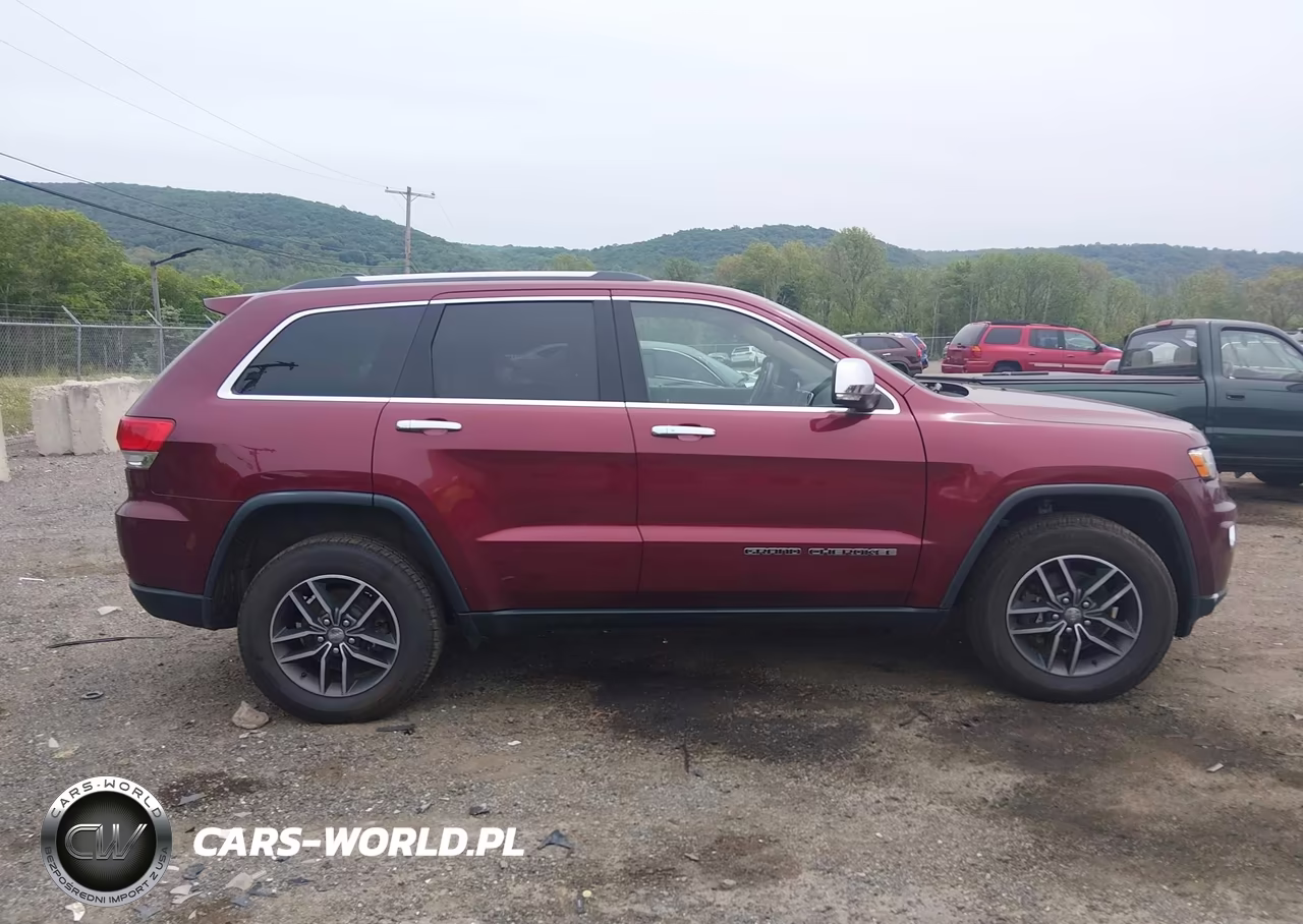 2018 Jeep Grand Cherokee Limited 4X4 VIN:1C4RJFBG2JC389094 - 13